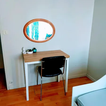 Agreable Spacieux 아파트 *